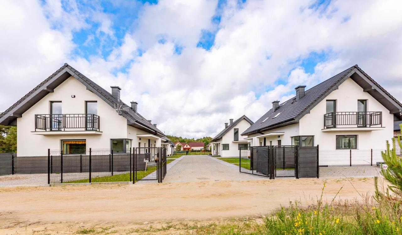 Osada Nord Domki Wypoczynkowe Jastrzębia Góra Exterior foto